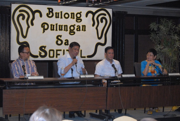 At the Bulong Pulungan, from left: Rep. Ben Evardone, Rep. Egay Erice; Rep. Mel Sarmiento, and Deedee Siytangco, moderaror.